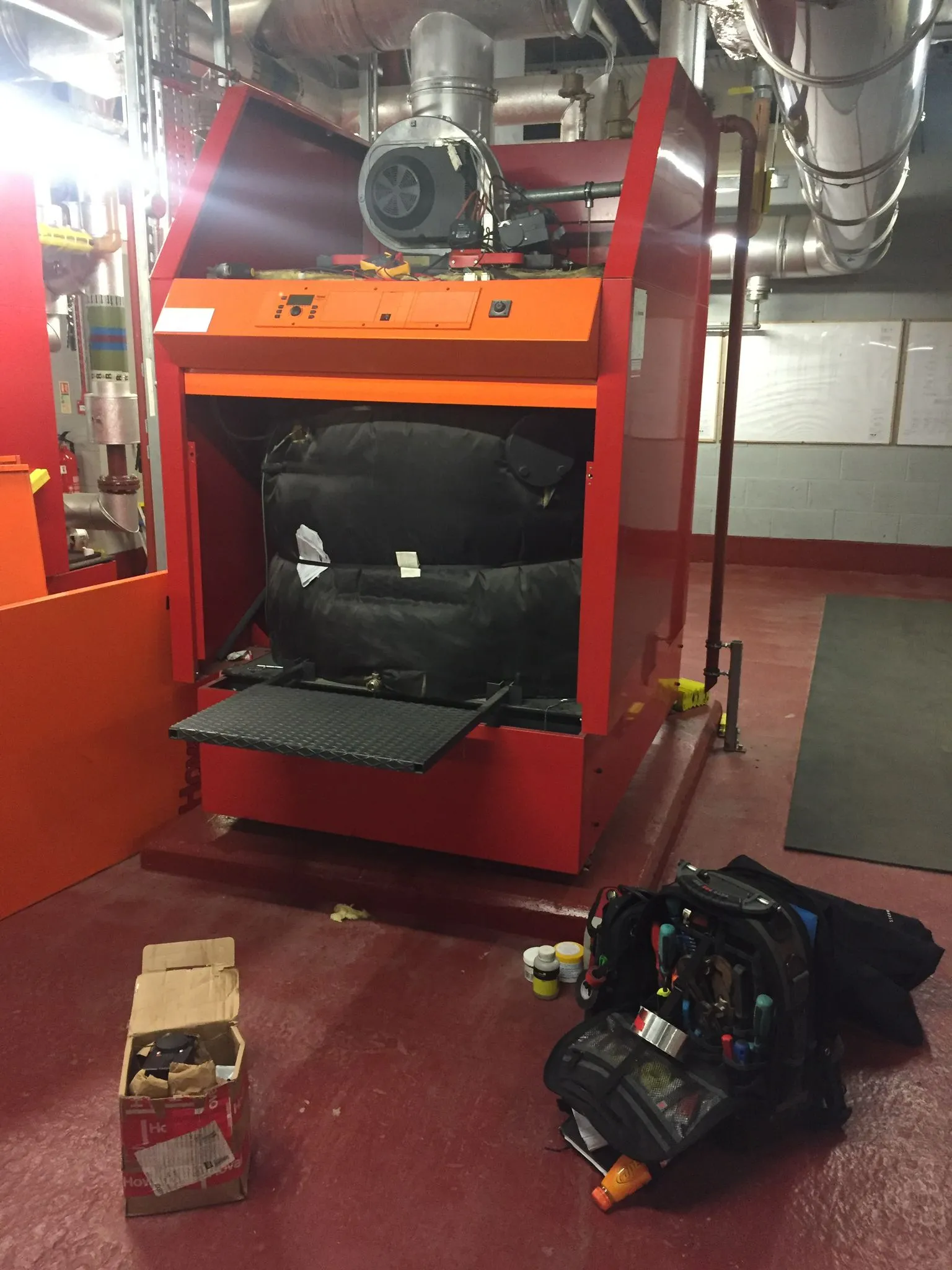 emergency heating engineer Worcester Park, KT4